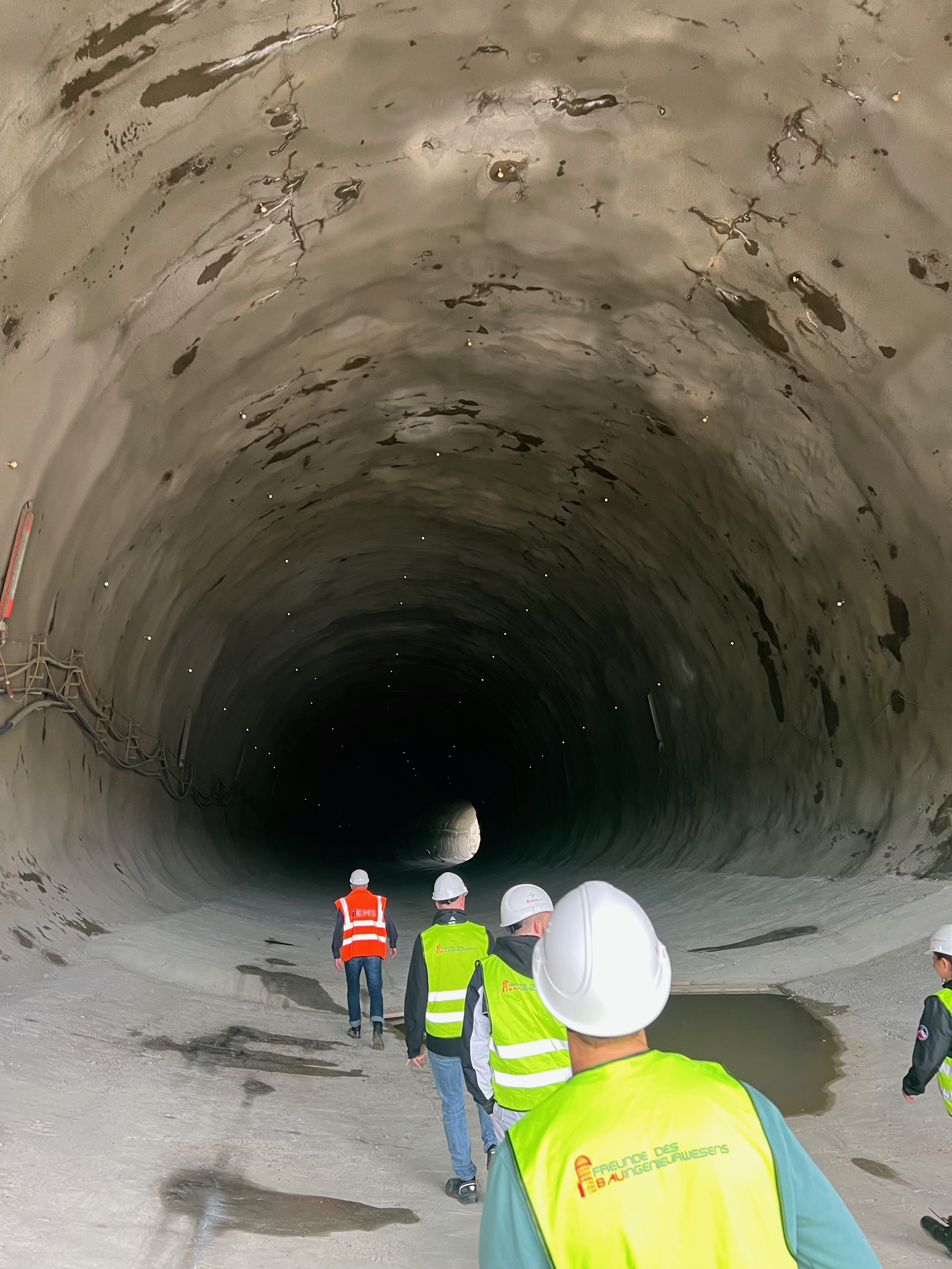 Tunnel